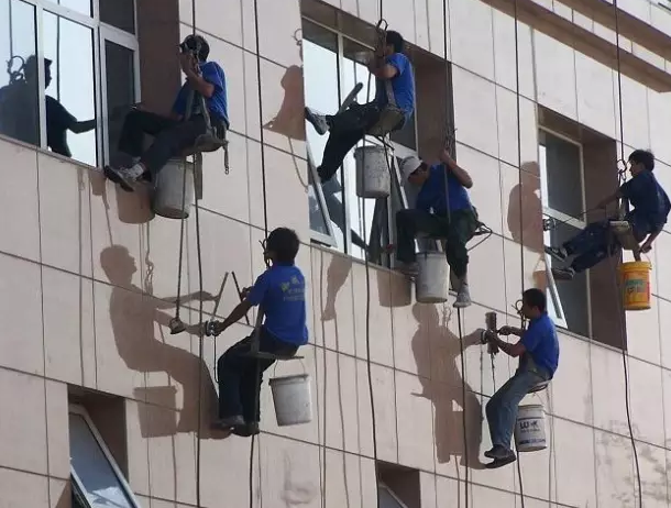 外墻清洗粉刷的方式和條件